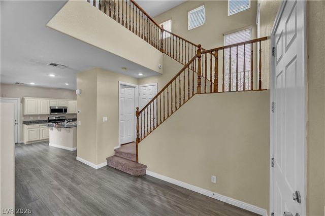 12052 Hathaway Pines Lane, Las Vegas, NV 89138