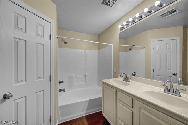 12052 Hathaway Pines Lane, Las Vegas, NV 89138