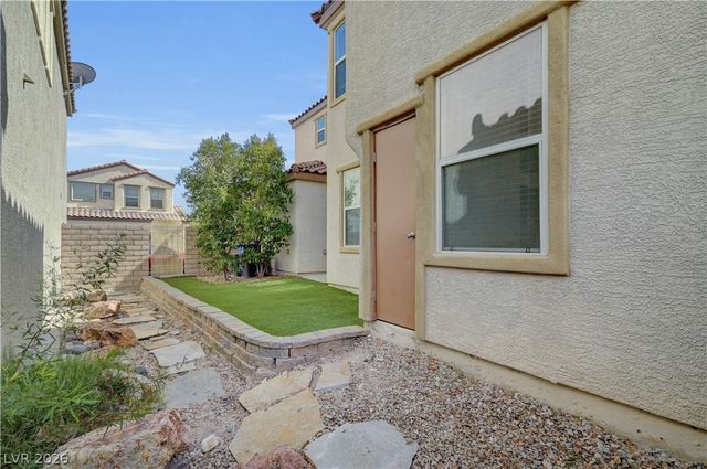 12052 Hathaway Pines Lane, Las Vegas, NV 89138