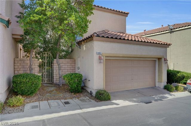 12052 Hathaway Pines Lane, Las Vegas, NV 89138