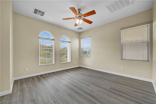 12052 Hathaway Pines Lane, Las Vegas, NV 89138