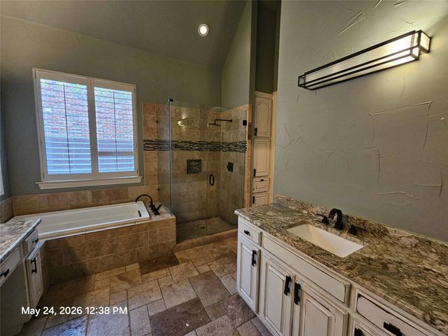 211 High Point Drive, Murphy, TX 75094