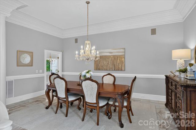 6812 Linkside Court, Charlotte, NC 28277