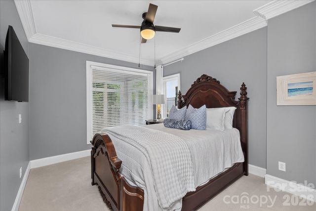 6812 Linkside Court, Charlotte, NC 28277