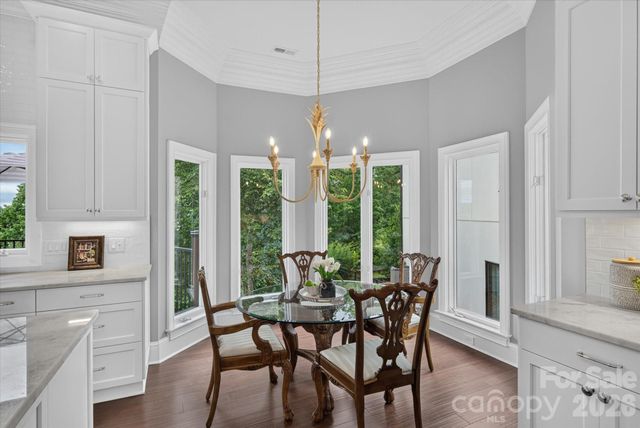 6812 Linkside Court, Charlotte, NC 28277