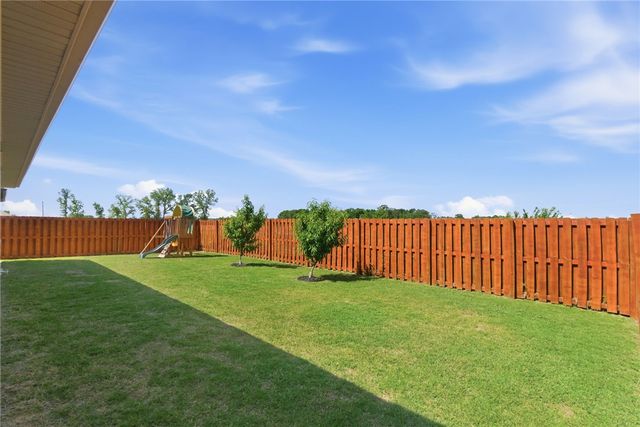 2501 Jazz Avenue, Bentonville, AR 72712