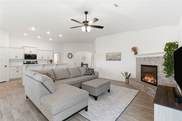 2501 Jazz Avenue, Bentonville, AR 72712