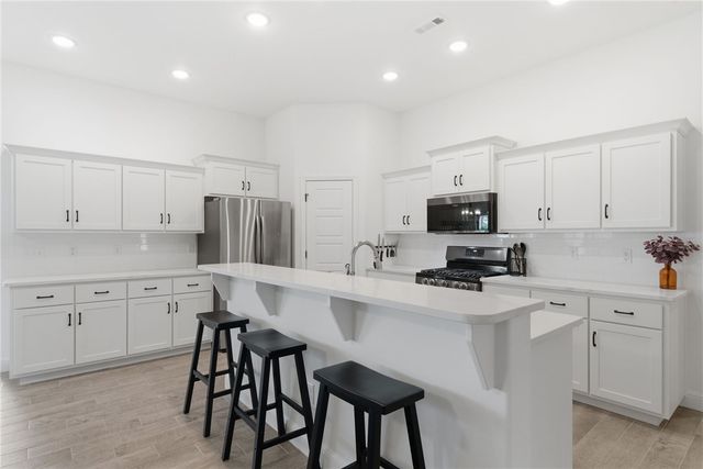 2501 Jazz Avenue, Bentonville, AR 72712