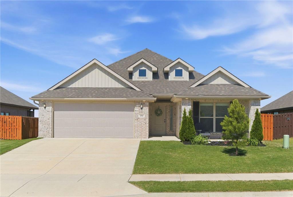 2501 Jazz Avenue, Bentonville, AR 72712