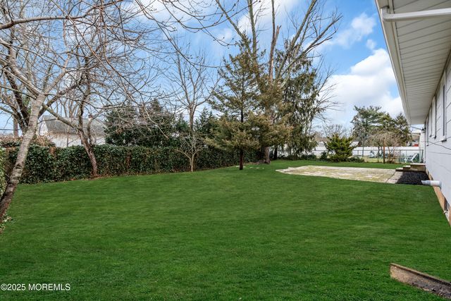 1230 Dove Street, Toms River, NJ 08753