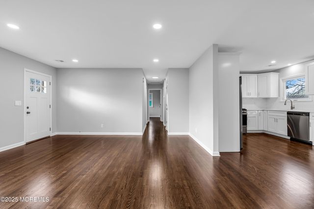 1230 Dove Street, Toms River, NJ 08753