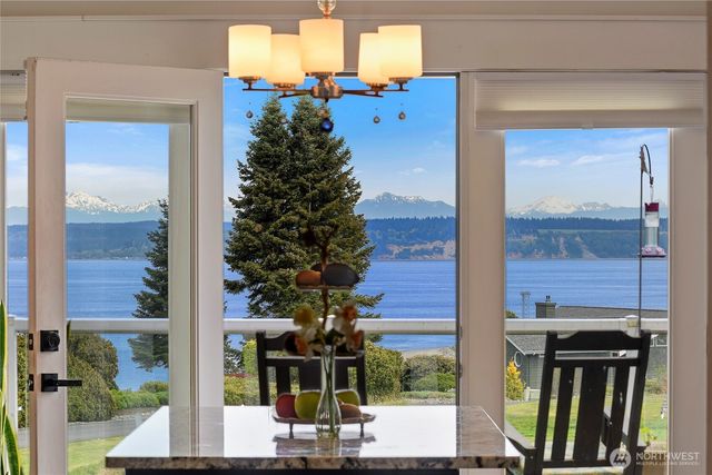 8101 NE Hunt Club Lane, Hansville, WA 98340