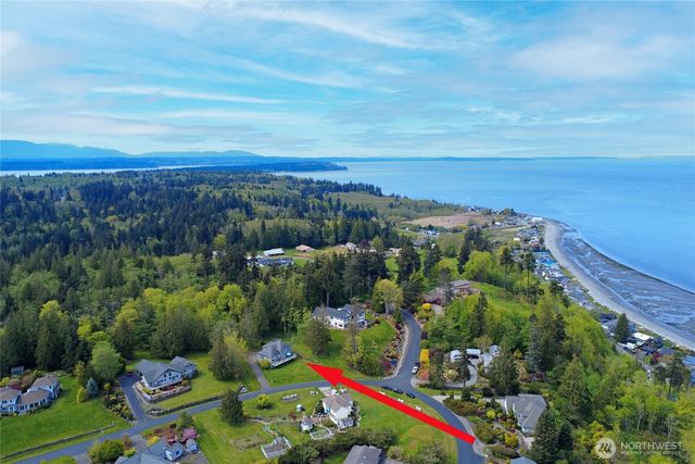 8101 NE Hunt Club Lane, Hansville, WA 98340