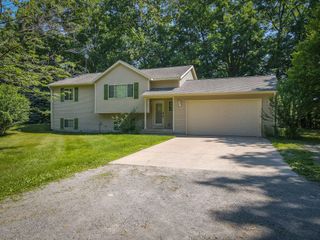 8594 S Felch Avenue, Garfield Twp, MI 49337