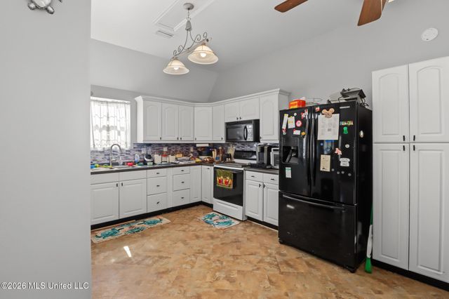 11801 Jim Ramsay Road, Vancleave, MS 39565