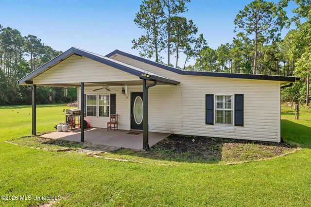 11801 Jim Ramsay Road, Vancleave, MS 39565