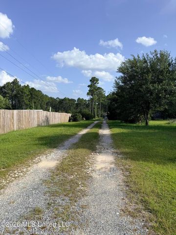 11801 Jim Ramsay Road, Vancleave, MS 39565