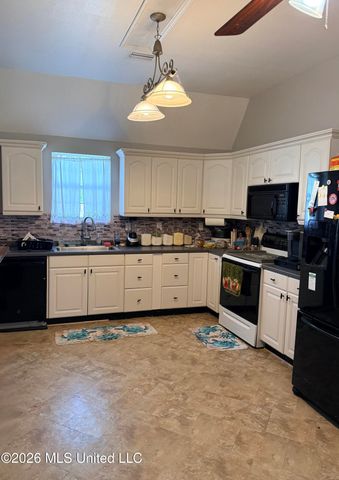 11801 Jim Ramsay Road, Vancleave, MS 39565