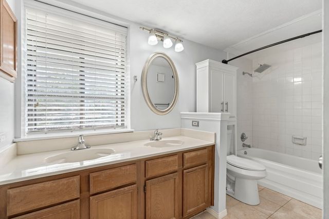 9910 Royal Lane 1105, Dallas, TX 75231