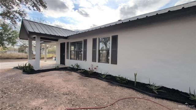 1230 Cottonwood Drive, Edinburg, TX 78541