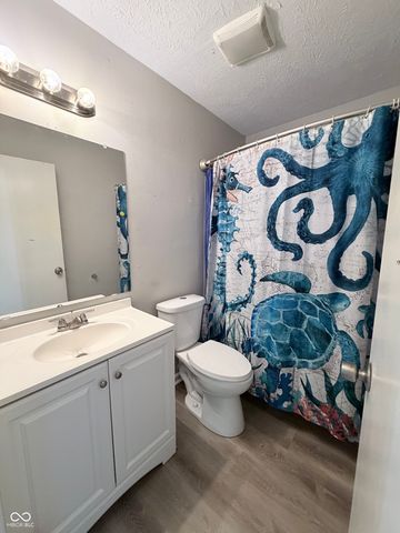 3323 Lauren Drive, Indianapolis, IN 46235