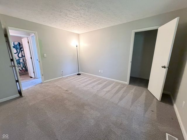 3323 Lauren Drive, Indianapolis, IN 46235