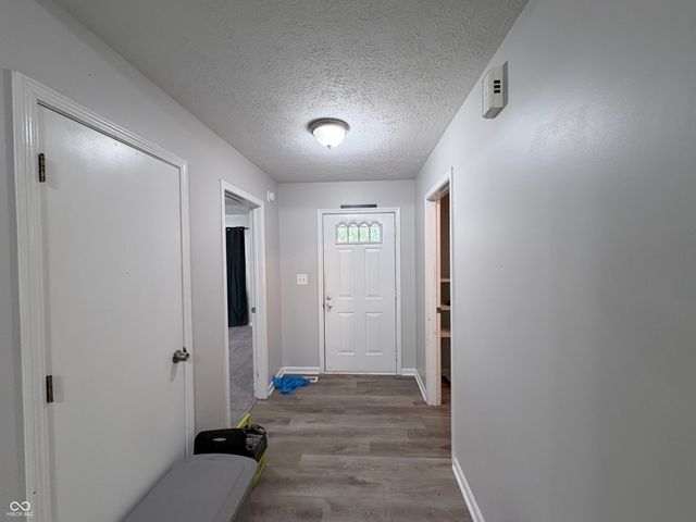 3323 Lauren Drive, Indianapolis, IN 46235