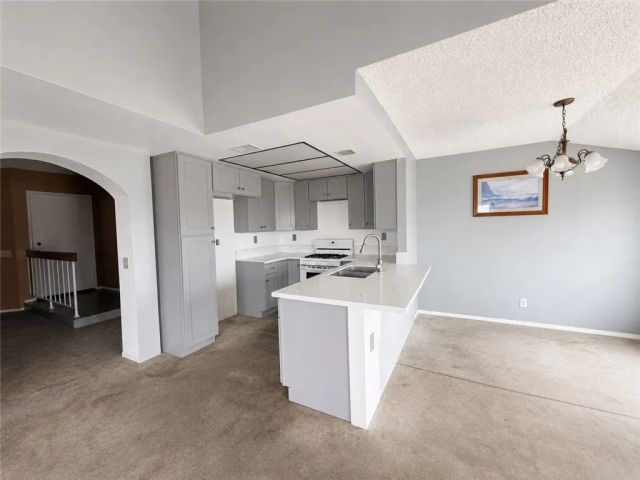 8524 Red Mesa, Jurupa Valley, CA 92509