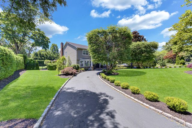 426 Wolf Hill Road, Dix Hills, NY 11746