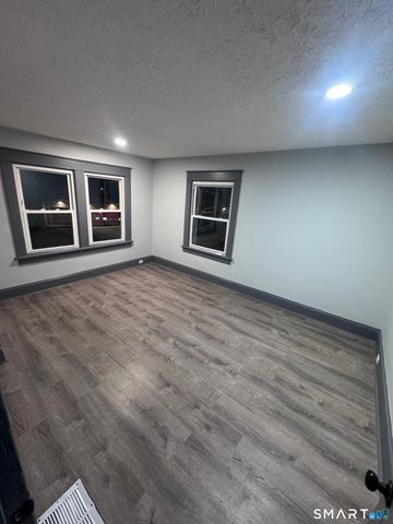 95 New Canaan Avenue 3, Norwalk, CT 06850