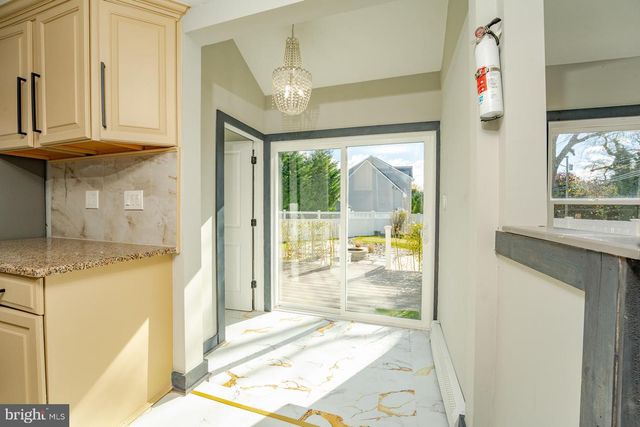 1203 W MILL RD, Northfield, NJ 08225