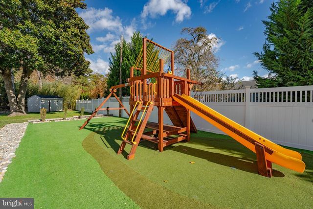 1203 W MILL RD, Northfield, NJ 08225