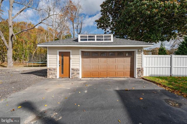 1203 W MILL RD, Northfield, NJ 08225