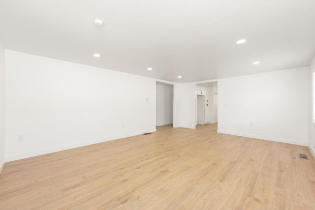 185 Mill St, Sutter Creek, CA 95685