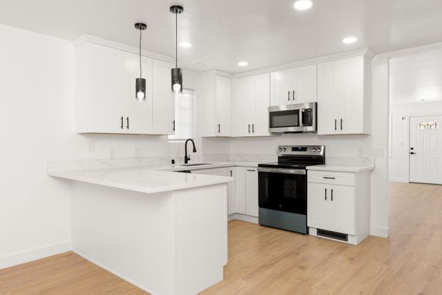 185 Mill St, Sutter Creek, CA 95685