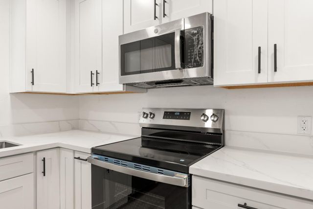 185 Mill St, Sutter Creek, CA 95685