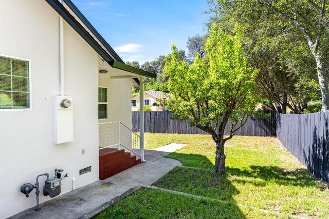 185 Mill St, Sutter Creek, CA 95685