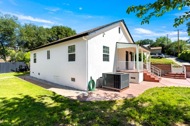 185 Mill St, Sutter Creek, CA 95685