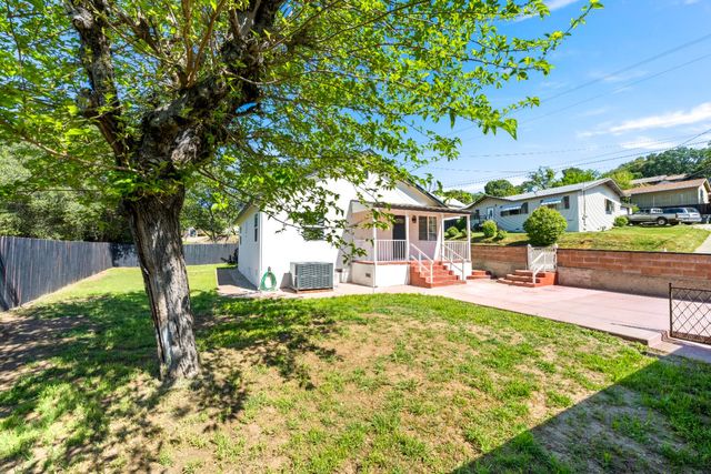 185 Mill St, Sutter Creek, CA 95685