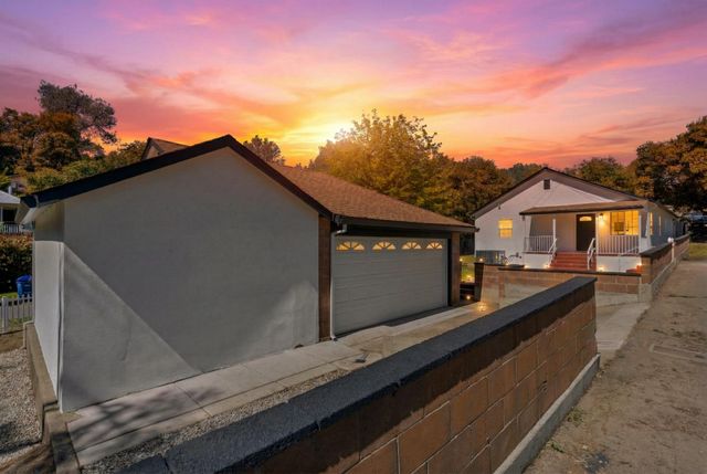 185 Mill St, Sutter Creek, CA 95685