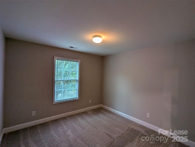 1741 Wilburn Park Drive, Charlotte, NC 28269