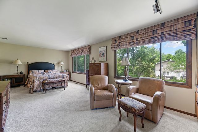 460 Hazel Avenue, Highland Park, IL 60035