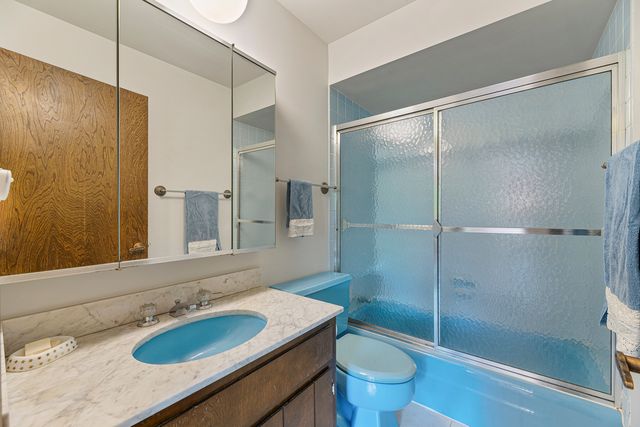 460 Hazel Avenue, Highland Park, IL 60035