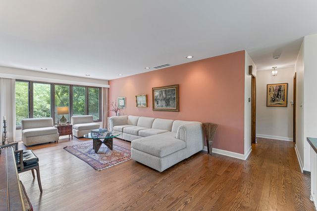 460 Hazel Avenue, Highland Park, IL 60035
