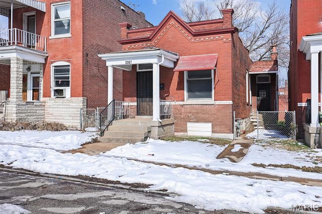 3307 Winnebago Street, St Louis, MO 63118
