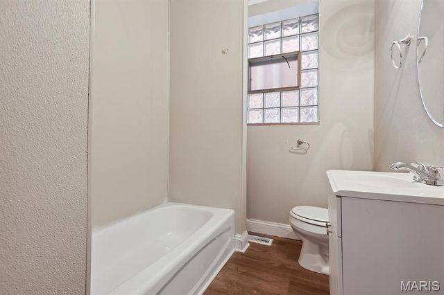 3307 Winnebago Street, St Louis, MO 63118