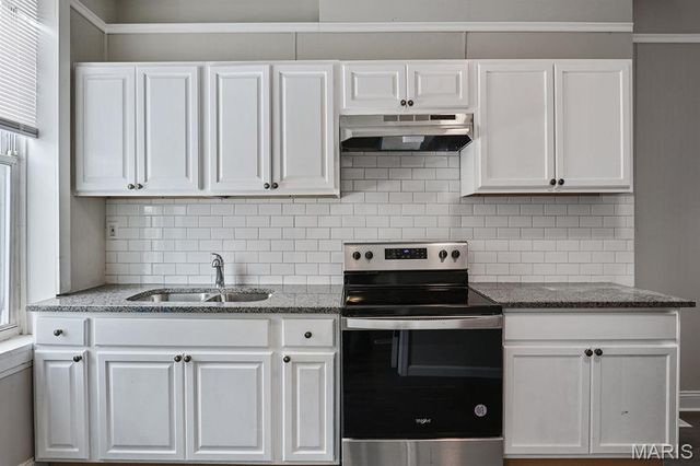 3307 Winnebago Street, St Louis, MO 63118