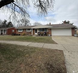 41460 Greenbriar Lane, Plymouth, MI 48170