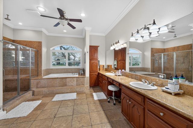 1303 Jordan Avenue, Clovis, CA 93611