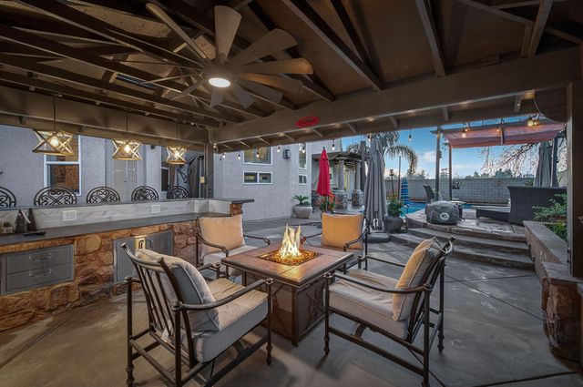 1303 Jordan Avenue, Clovis, CA 93611